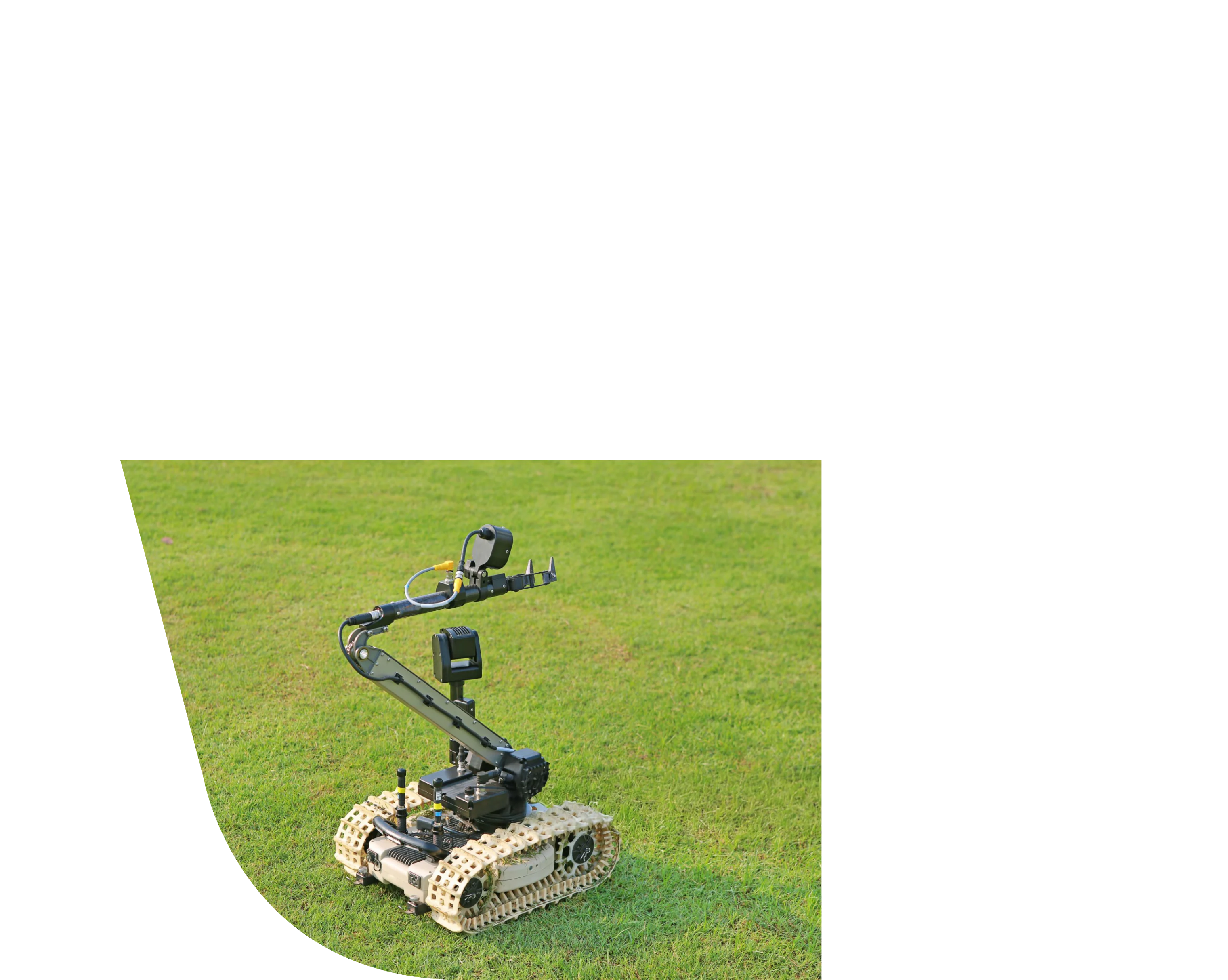 Unbemanntes Bodenfahrzeug mit Manipulatorarm